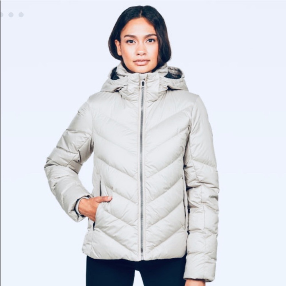 ❄️ Guess Down Coat with Faux Fur Trim ❄️